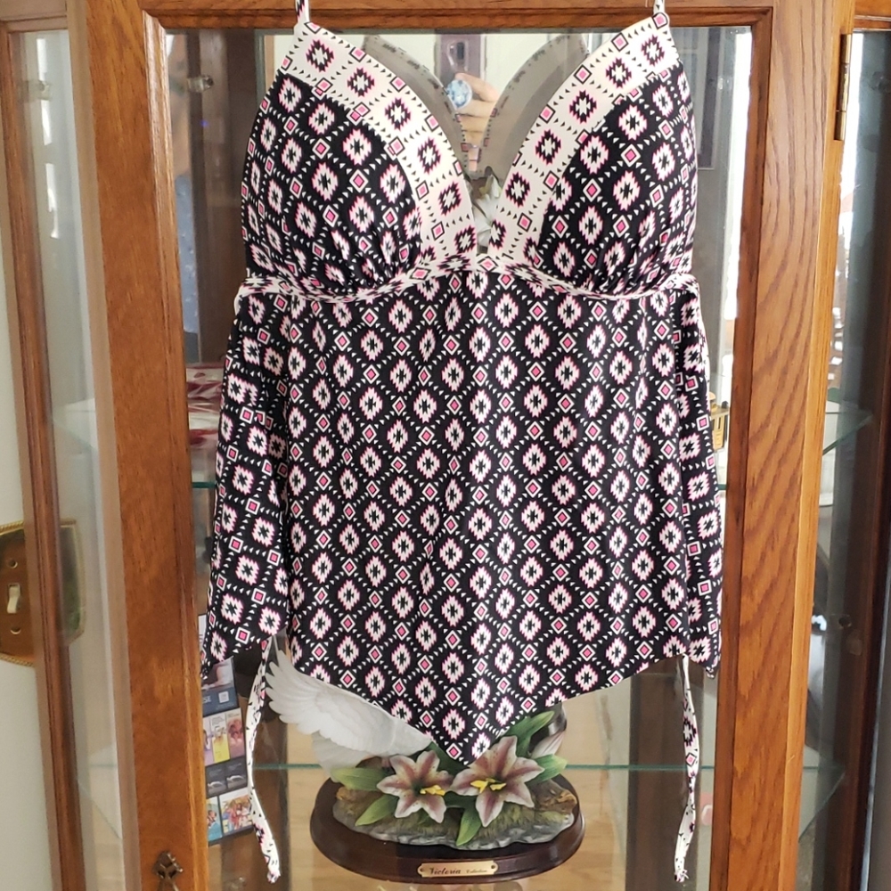 Swimming top